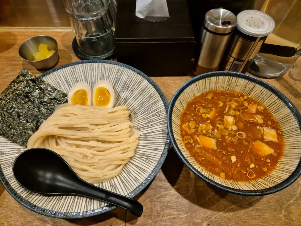 전포 츠케멘 멘즈키 메뉴 면과 스프가 따로 나와있다